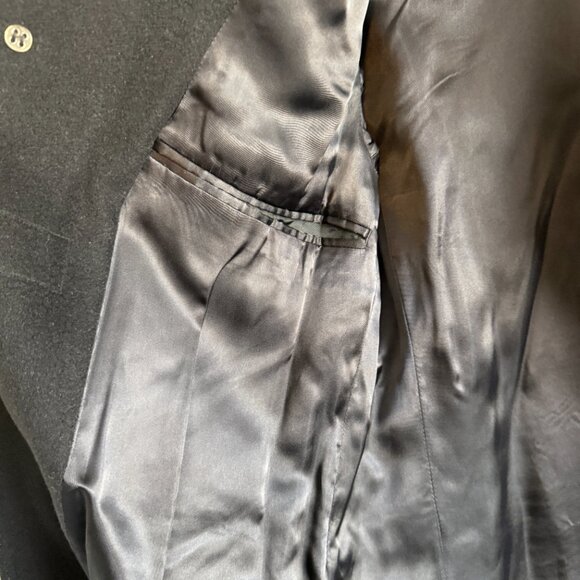 Vintage Men’s 100% Cashmere Black 3 Button Coat Slit in Back - Picture 4 of 17